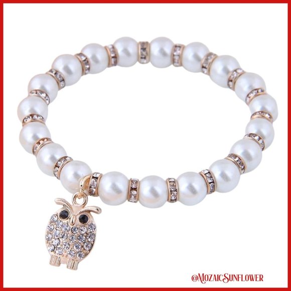 Mother of Pearl Crystal Owl Charm Bracelet - Picture 2 of 4